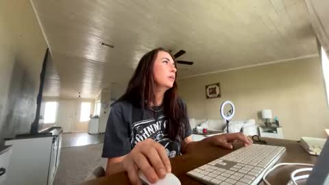 beccaraexoxo online show from 05.27.26