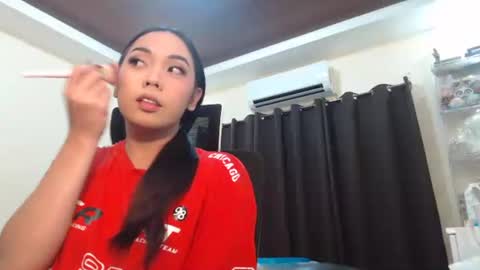 becinapia15 online show from 09.18.25