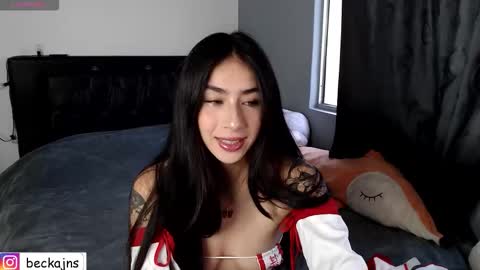 Marzhie online show from 01.10.26