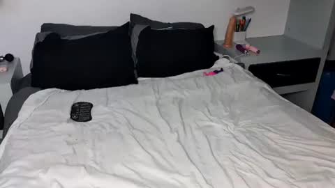 Snapshot of becky2994 chatting on 02.25.25 BECKY BOO online show from 02.25.25