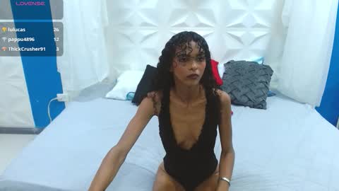 becky_lynch_102 online show from 12.02.25