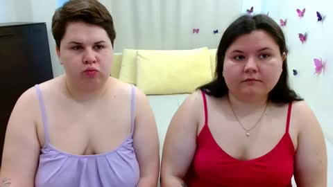 BeckyAndEllen online show from 09.28.25