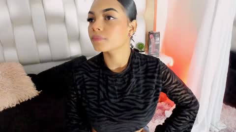 B E C K Y online show from 01.06.25