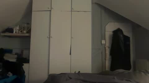 bedfordbottom26 online show from 03.22.26