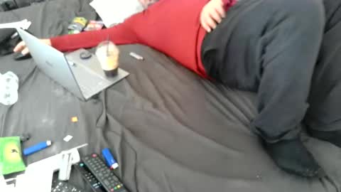 Snapshot of bedroomvibe chatting on 02.14.25 bedroomvibe online show from 02.14.25