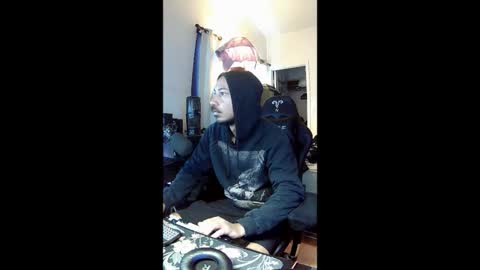 hungnheavy online show from 11.16.25