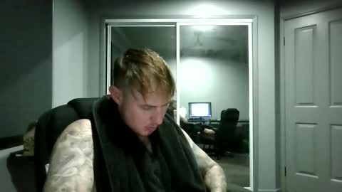 beelzebubxo online show from 10.18.25