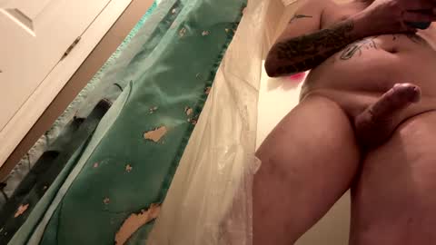 Snapshot of begme88 chatting on 12.29.24 begme88 online show from 12.29.24