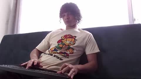 independent model online show from 01.29.25