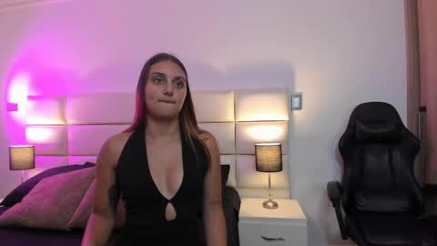 Snapshot of belissameyer chatting on 03.03.25 belissameyer online show from 03.03.25