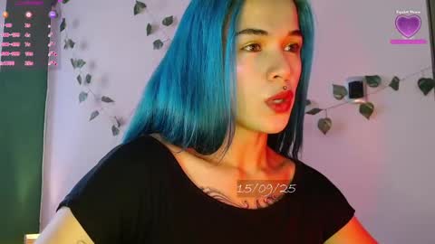 Snapshot of bell_art chatting on 09.15.25 online show from 09.15.25