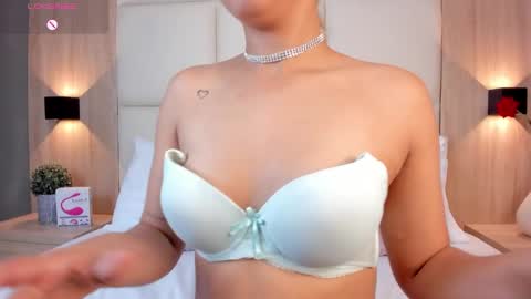 Bella cam online show from 01.25.25