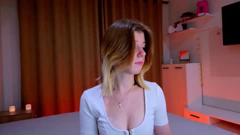 Bella online show from 11.11.25