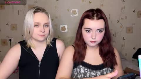 bella_and_alice online show from 02.18.26