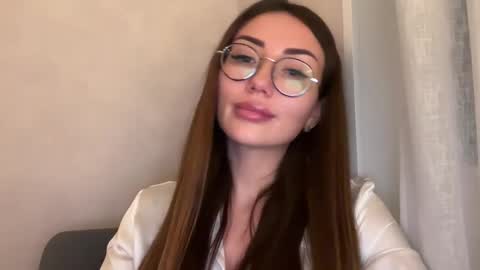 bella_foxxi online show from 12.08.24