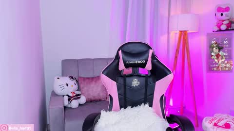 Snapshot of bella_hunteer chatting on 02.15.26 bella igbella hunttt online show from 02.15.26