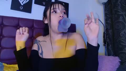 Valentina online show from 03.04.25