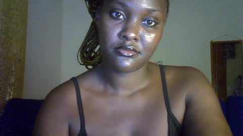 Snapshot of bella_reina chatting on 07.10.26 bella_reina online show from 07.10.26