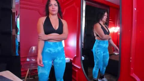 Snapshot of bella_riviera chatting on 02.10.26 Bella Riviera online show from 02.10.26