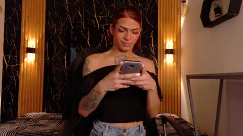 Snapshot of bella_salvatore chatting on 07.01.26 online show from 07.01.26