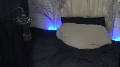 Snapshot of bella_serenity chatting on 06.22.26 bella_serenity online show from 06.22.26