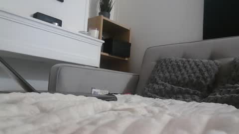 bella_sexy_feet online show from 03.04.25