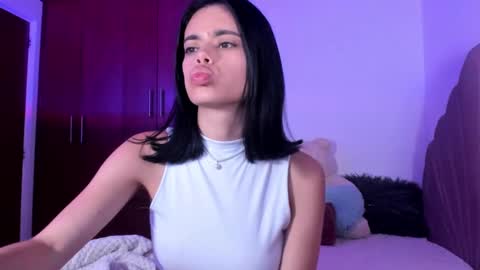 Valeria Model Independent online show from 02.19.25