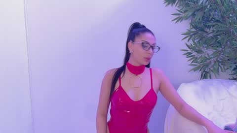 Snapshot of bella_vixen_ chatting on 02.23.26 Bella online show from 02.23.26