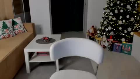 BellaDona online show from 12.17.24