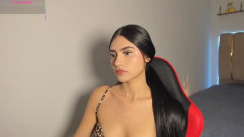 Snapshot of bellaastorm chatting on 08.01.26 bellaastorm online show from 08.01.26