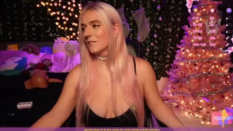 Bellalunabear trans   JadePlant Cis online show from 12.29.24