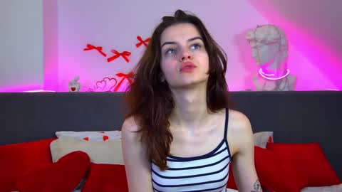 Snapshot of bellabriggs chatting on 02.23.26 Bella online show from 02.23.26