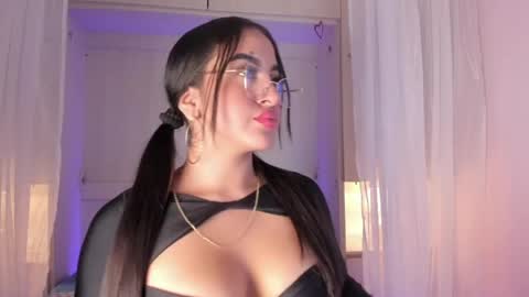  Bella  online show from 06.04.26