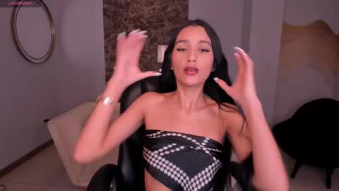  Bella C  online show from 03.02.25