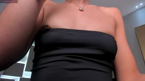  Bella C  online show from 10.24.25