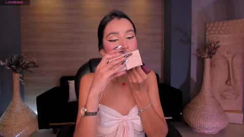  Bella C  online show from 03.04.26