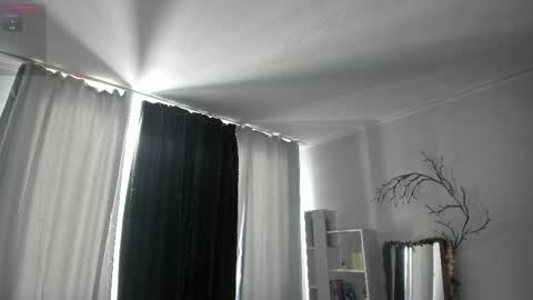 Bella online show from 02.05.26