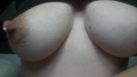 Snapshot of bellamilky chatting on 04.09.26 Ewa online show from 04.09.26