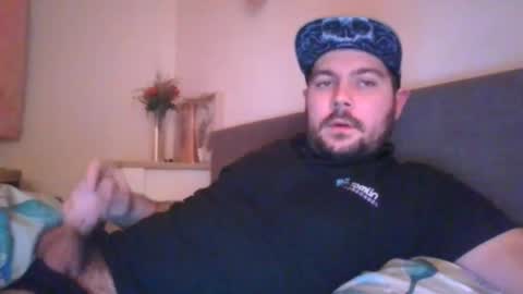 Snapshot of bellandballs chatting on 02.14.25 bellandballs online show from 02.14.25