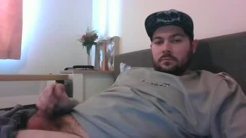 Snapshot of bellandballs chatting on 03.03.25 bellandballs online show from 03.03.25