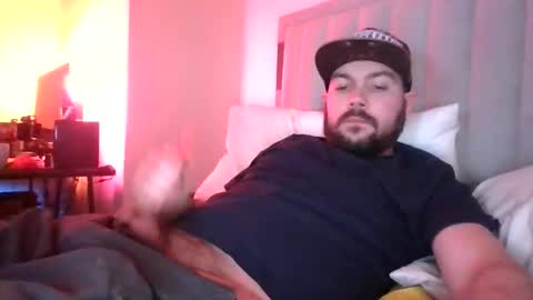 Snapshot of bellandballs chatting on 04.05.26 bellandballs online show from 04.05.26