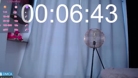 Snapshot of bellaodisea chatting on 02.19.25 online show from 02.19.25