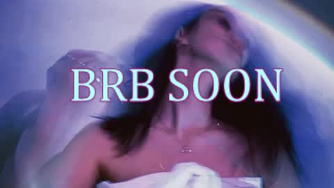 bellaparker_ online show from 04.30.26