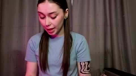 Daniela online show from 04.24.26