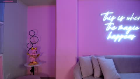 Snapshot of bellarosex1 chatting on 12.08.24 Bella Rose online show from 12.08.24