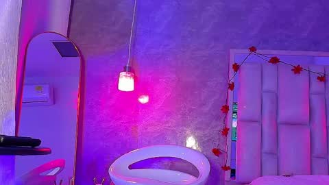 BellaSanderrs online show from 03.31.26