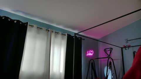 Snapshot of bellaskeykeeper chatting on 02.24.26 Bellaskeykeeper online show from 02.24.26