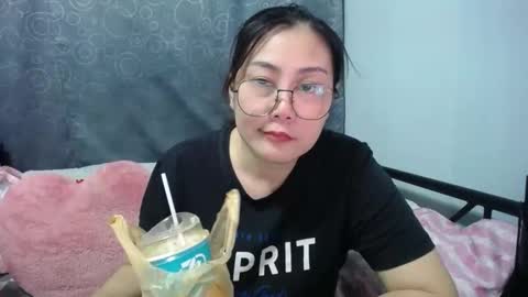 Bella online show from 10.17.25