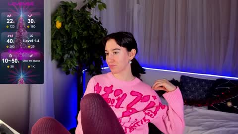 Bella online show from 12.25.24