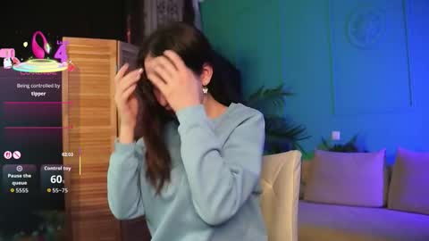 Bella online show from 10.13.25